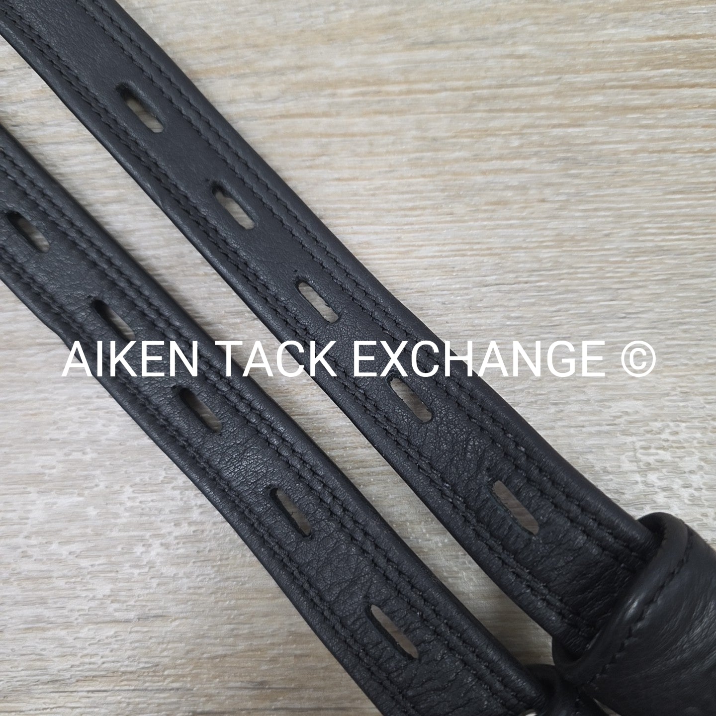 Webber Single Strap Stirrup Leathers, Black