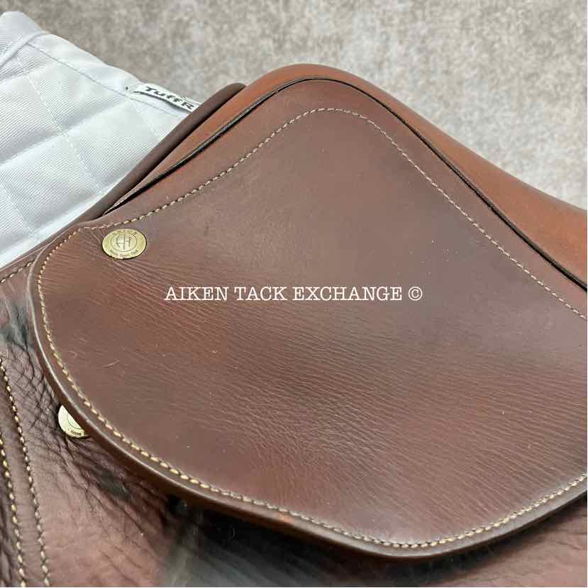 **On Trial** 2020 Arion J3 Close Contact Jump Saddle, 17.5" Seat, 3A Flap, Medium Wide Tree, Shoulder-Free Panels, Full Buffalo Leather