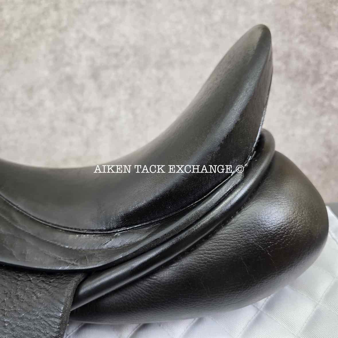 Borne Olympia Dressage Saddle, 17.5" Seat, Extra Wide Tree, Wool Flocked Panels