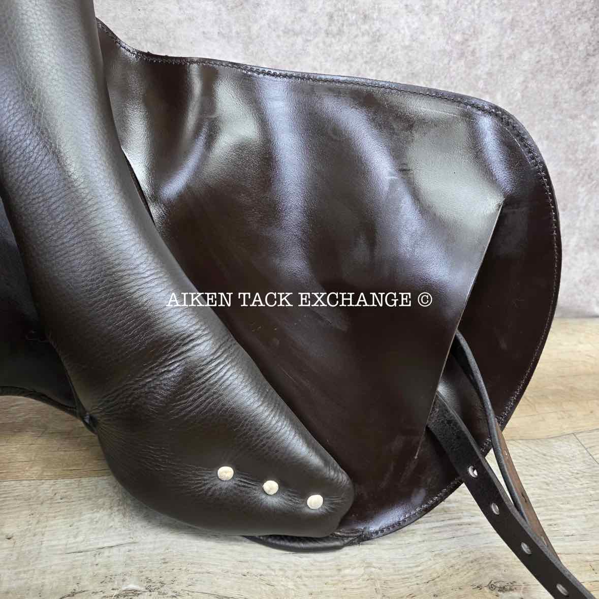 2019 Custom Saddlery Monte Carlo Monoflap Jump Saddle, 17.5" Seat, Adjustable Tree, Wool Flocked Panels