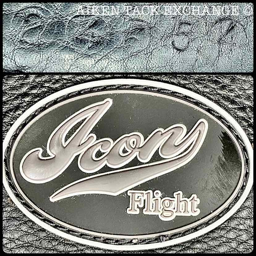 **SOLD** 2021 Custom Saddlery Icon Flight Monoflap Dressage Saddle, 17.5" Seat, Short Flap, Adjustable Tree, Wool Flocked Panels