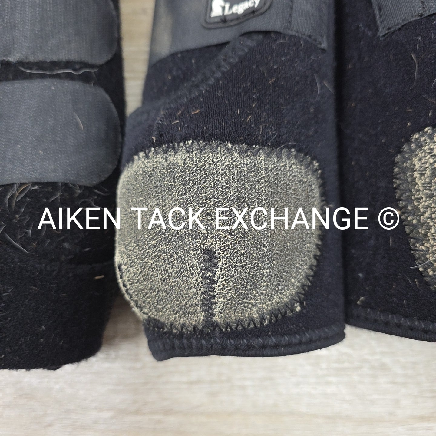 BARGAIN BUNDLE: Classic Equine Legacy Boots Set Front & Hind & Professional's Ch