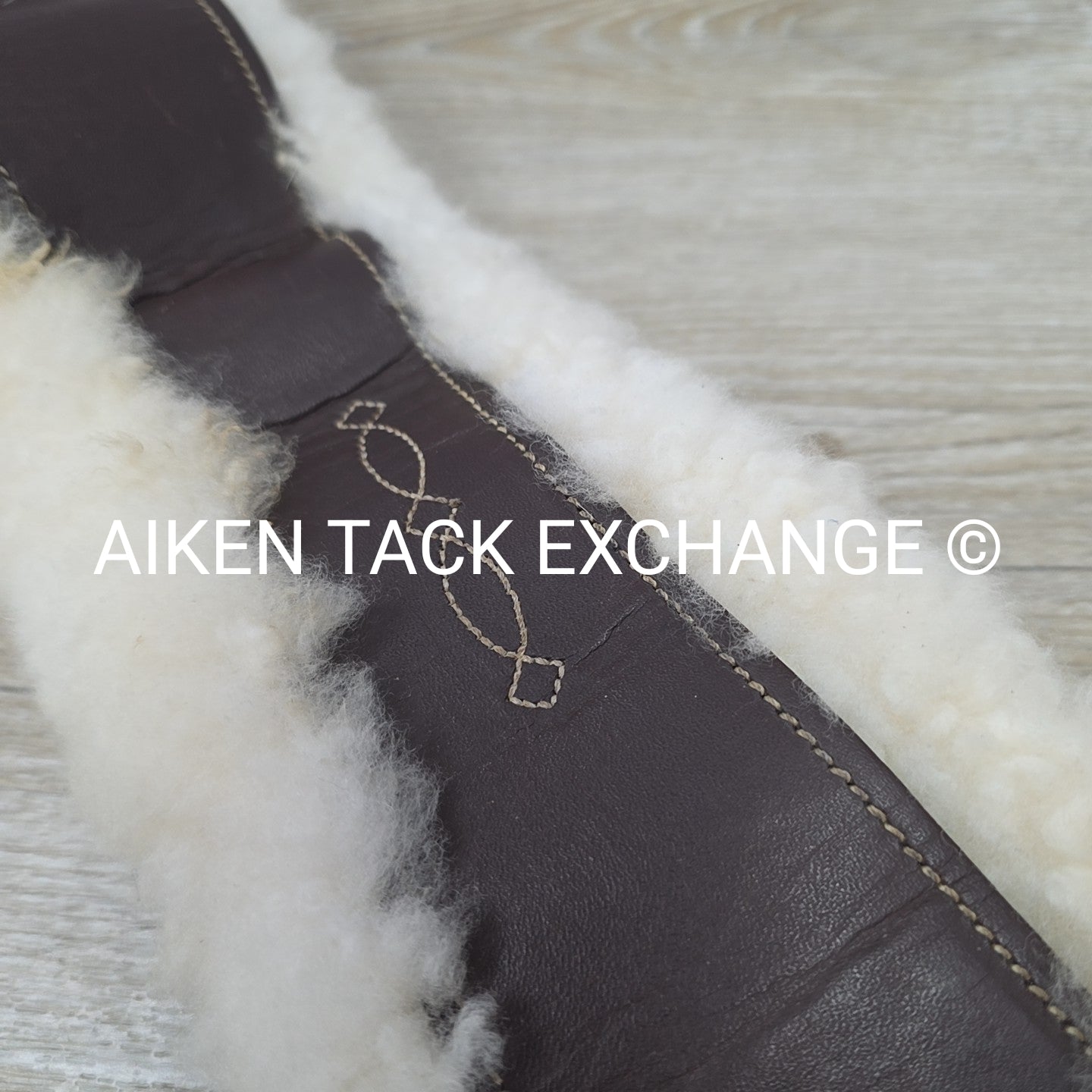 M. Toulouse Leather Girth with Removable Sheepskin, Brown, 50"