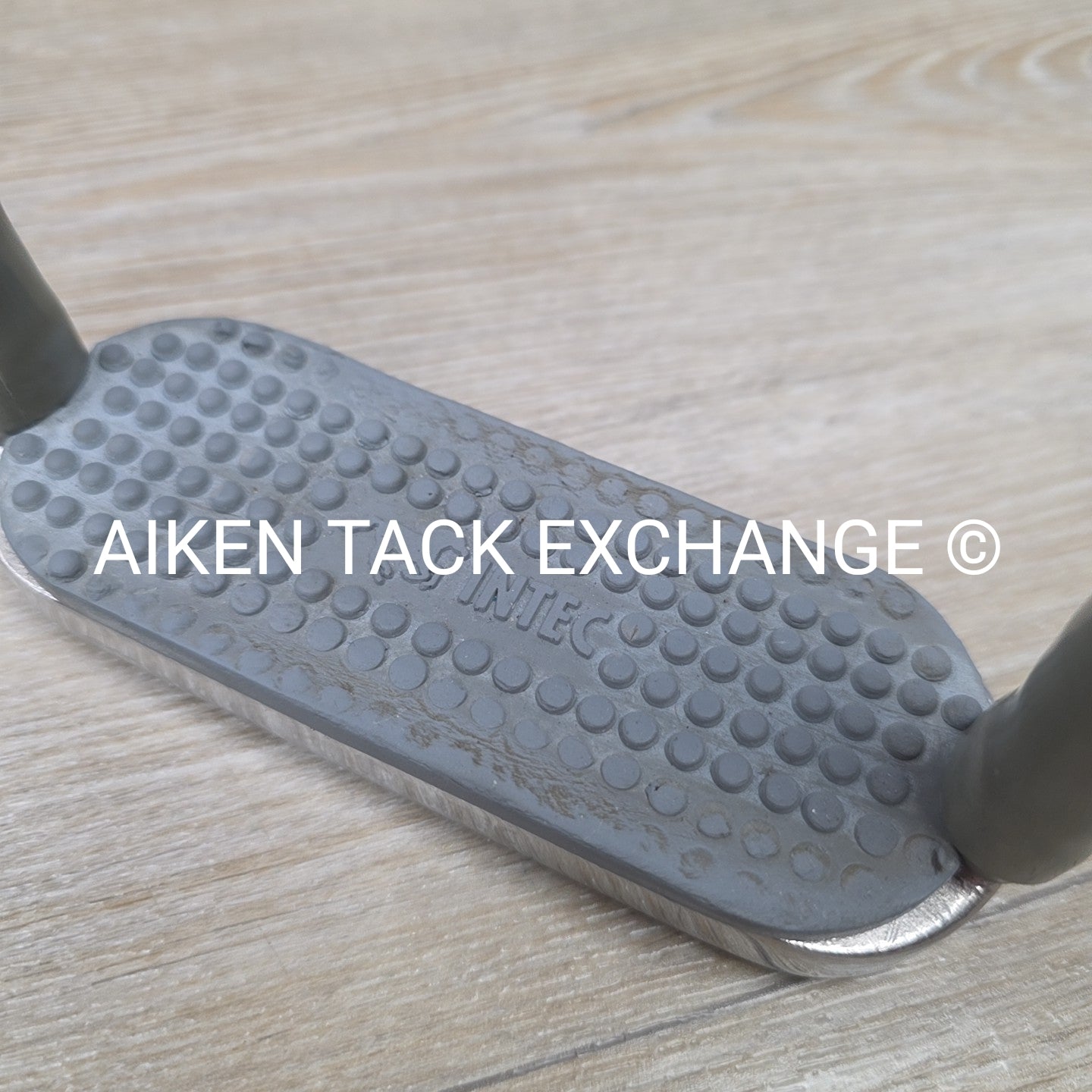 Intec Flex Stirrup Irons, 4.75"