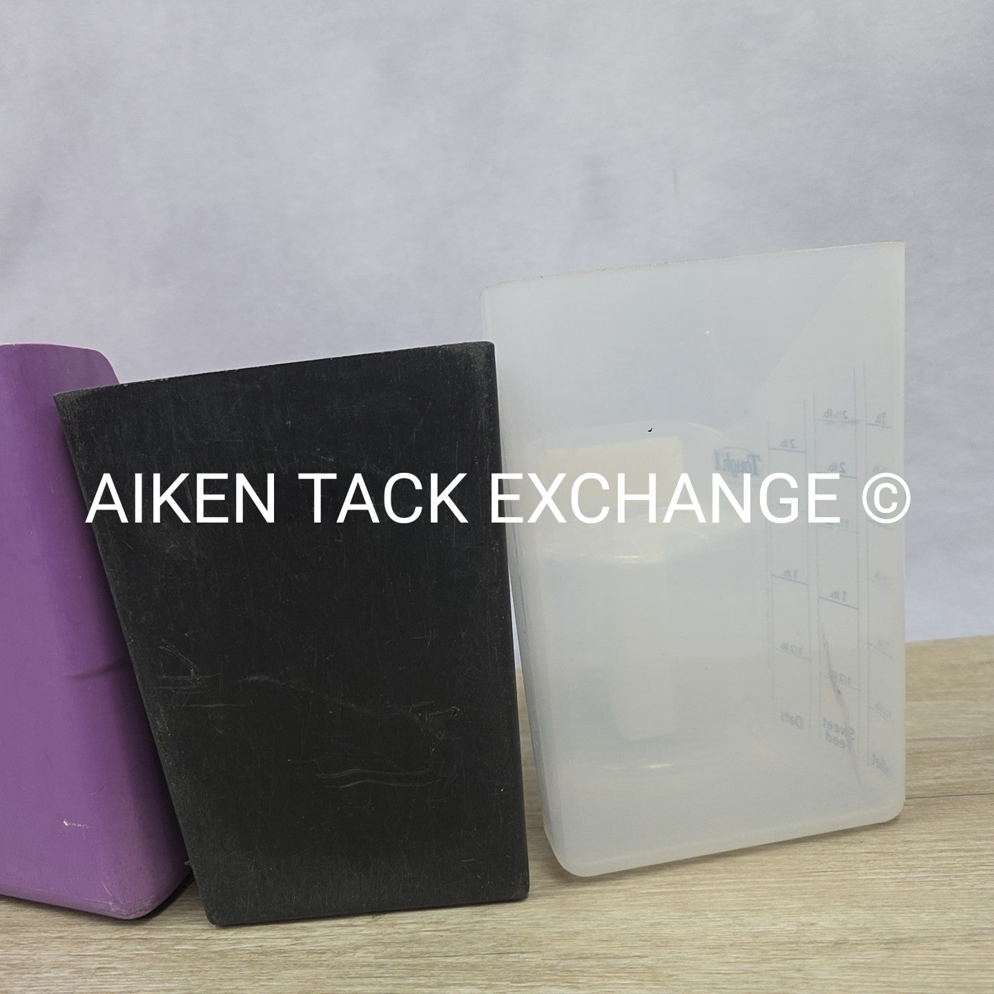 BARGAIN BUNDLE: 4 Feed Scoops