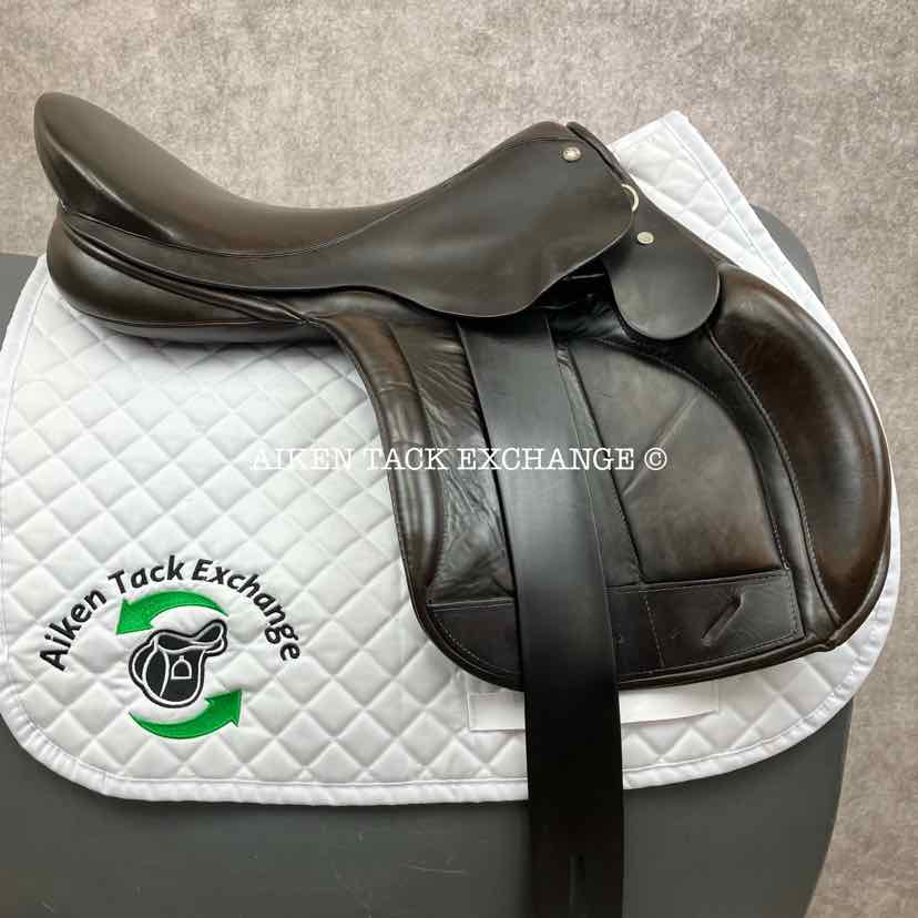 Black Country Vinici Monoflap Jump Saddle, 17" Seat, Medium Tree, Wool Flocked Panels