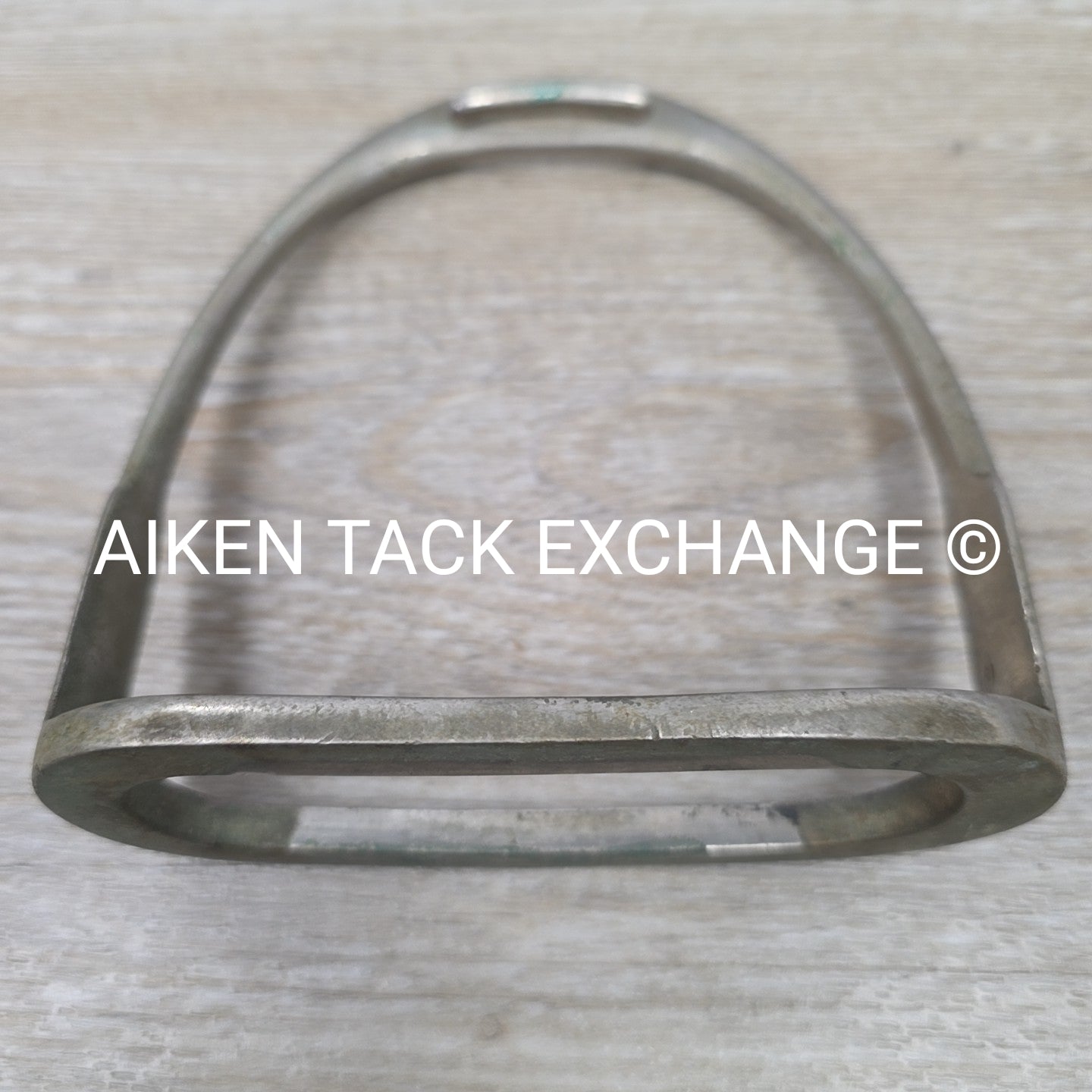 Kangaroo Prussian Style Stirrup Irons, 4.75"