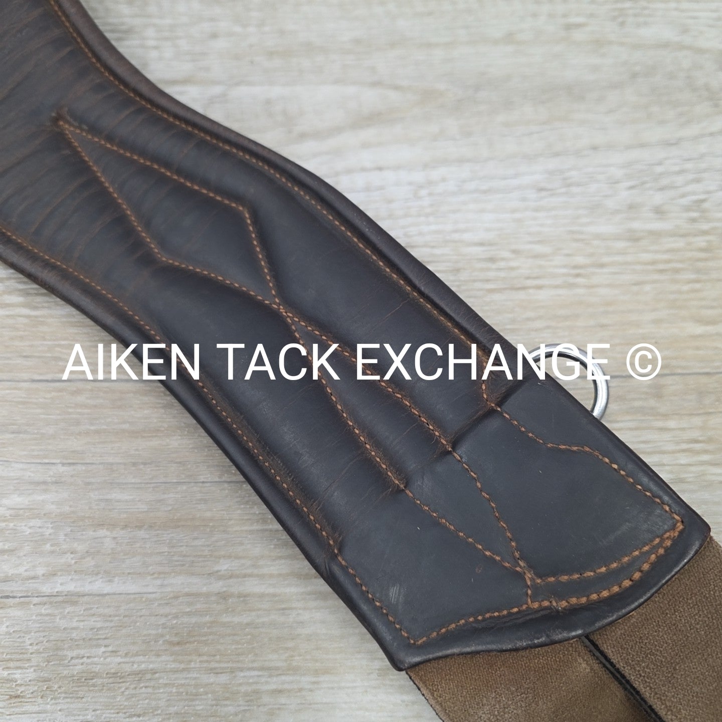 CWD Anatomic Shoulder Relief Jumping Girth, Brown, 54"