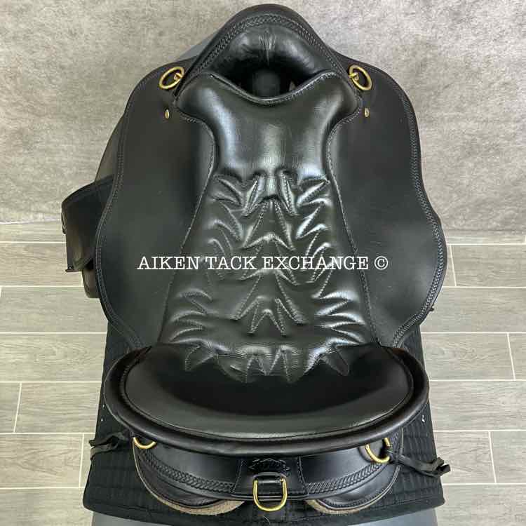 2005 Tucker 146 Classic River Plantation Endurance Saddle, 17.5" Seat, Medium Tree - Semi QH Bars