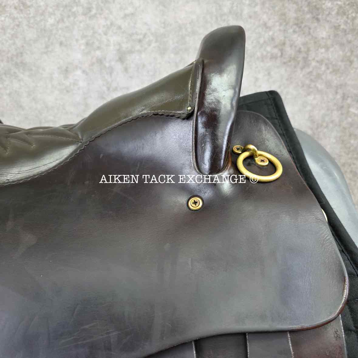 2002 Tucker 159 Endurance Trail Saddle, 16.5" Seat, Medium Tree - Semi QH Bars