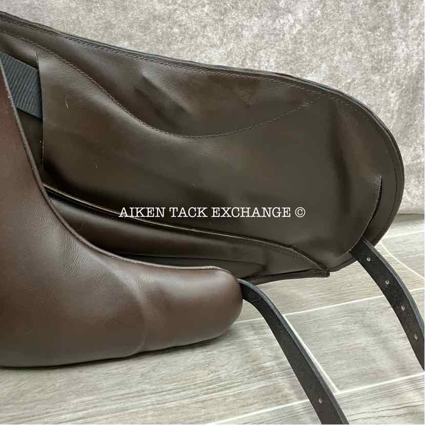 2016 Custom Saddlery Santa Cruz R Monoflap Dressage Saddle, 17.5" Seat, Adjustable Tree, Wool Flocked Panels