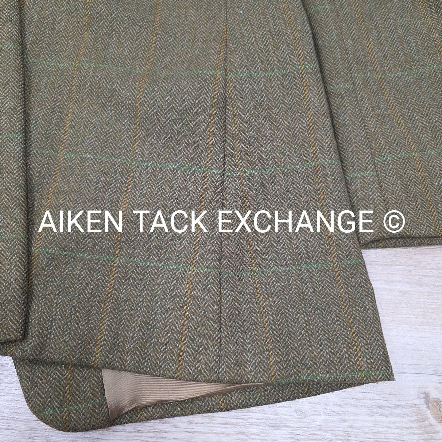 Horse Country Tweed Coat for Fox Hunting, Size 38 L