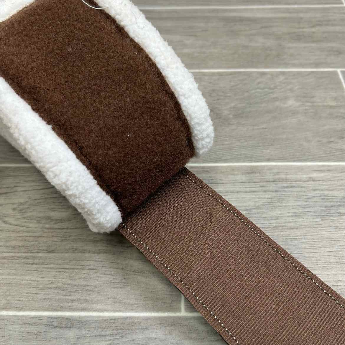 Henri De Rivel Detachable Fleece Lined Girth, 56"