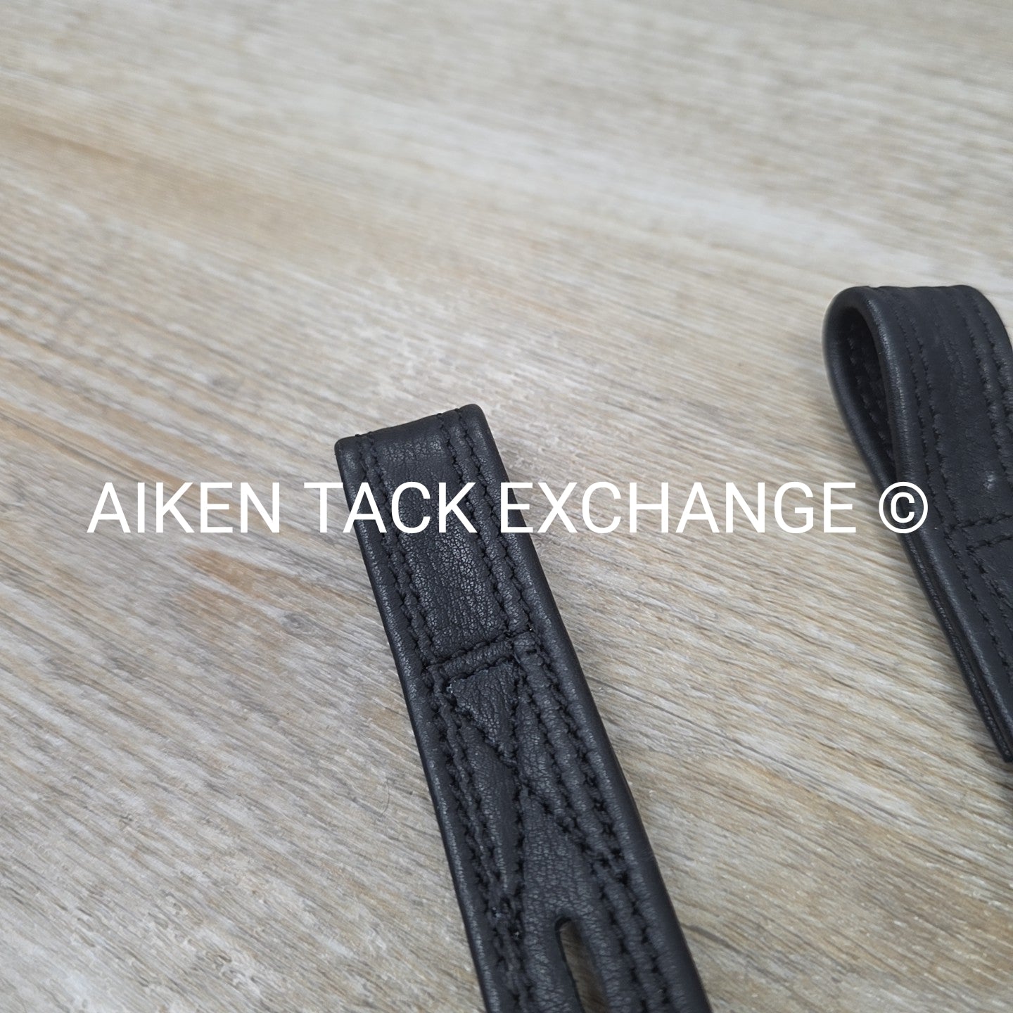 Webber Single Strap Stirrup Leathers, Black