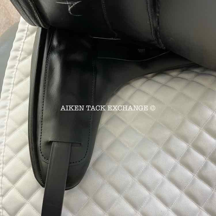 2024 Custom Saddlery Everest R Monoflap Dressage Saddle, 18" Seat, Adjustable Tree, Wool Flocked Panels