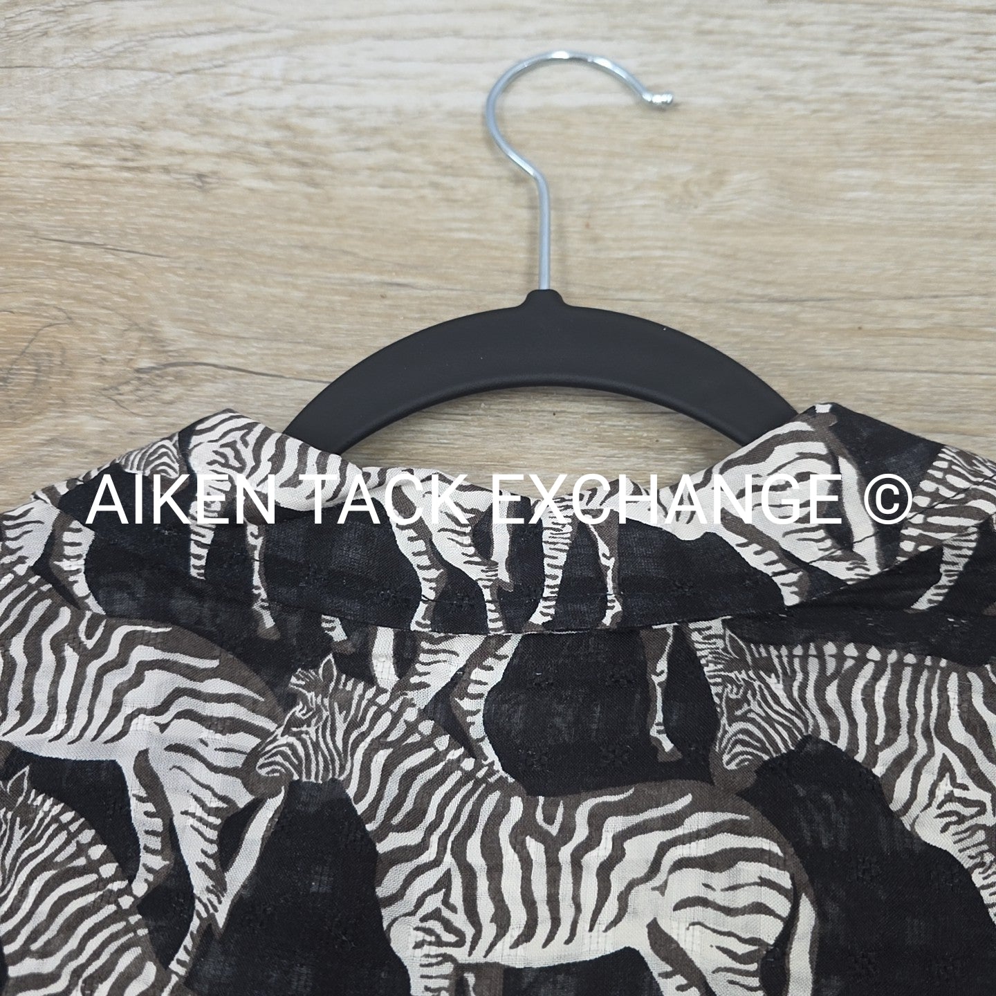 Jane & Delancey Long Sleeve Top, Size Small