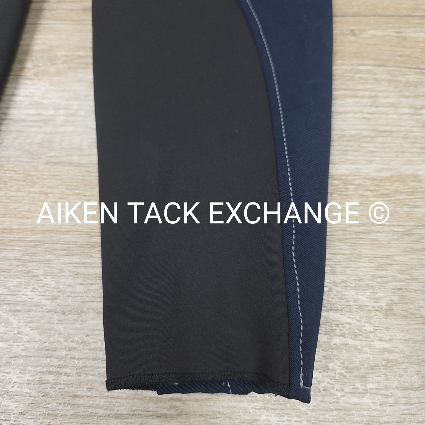 Equiline Knee Patch Breeches, Size IT 48 / US 32