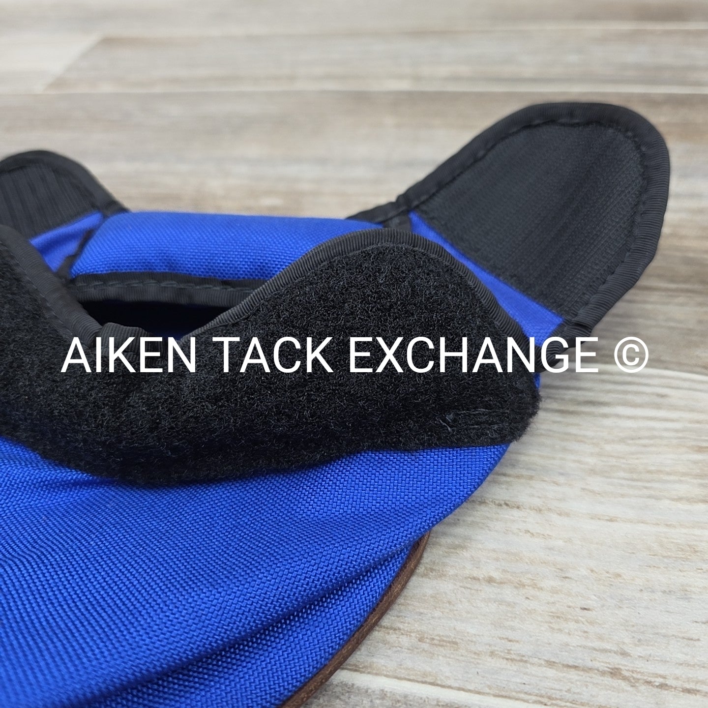 The Deluxe Equine Slipper, Size Medium, Brand New