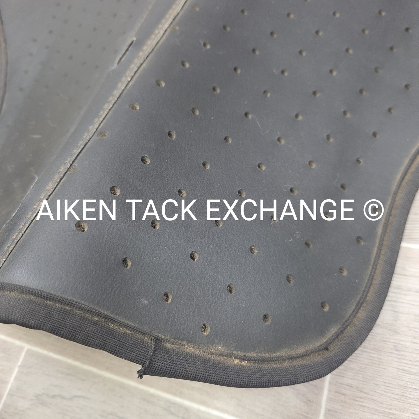 Tucker by Cavallo Saddle Pad