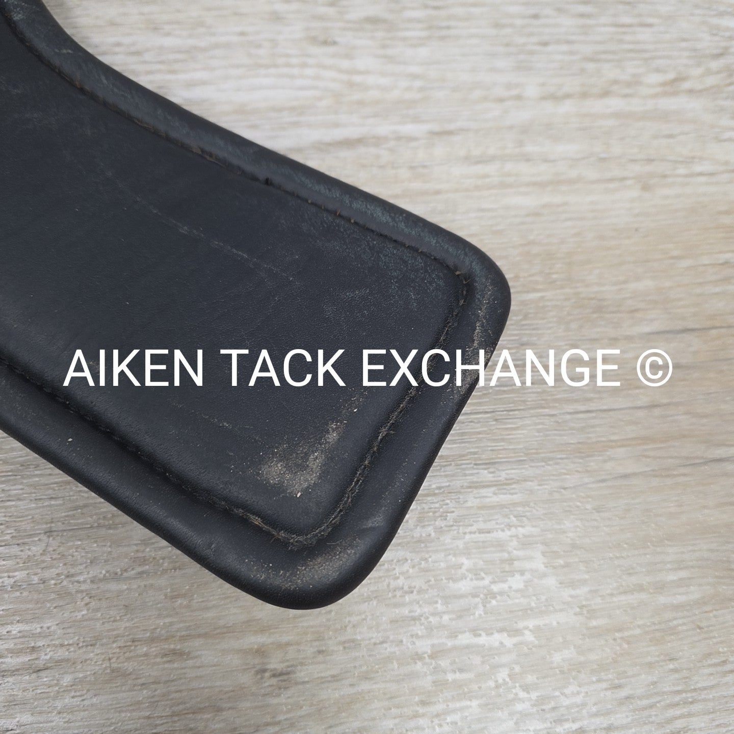 Total Saddle Fit StretchTec Shoulder Relief Girth with Leather Liner, Black, 20"