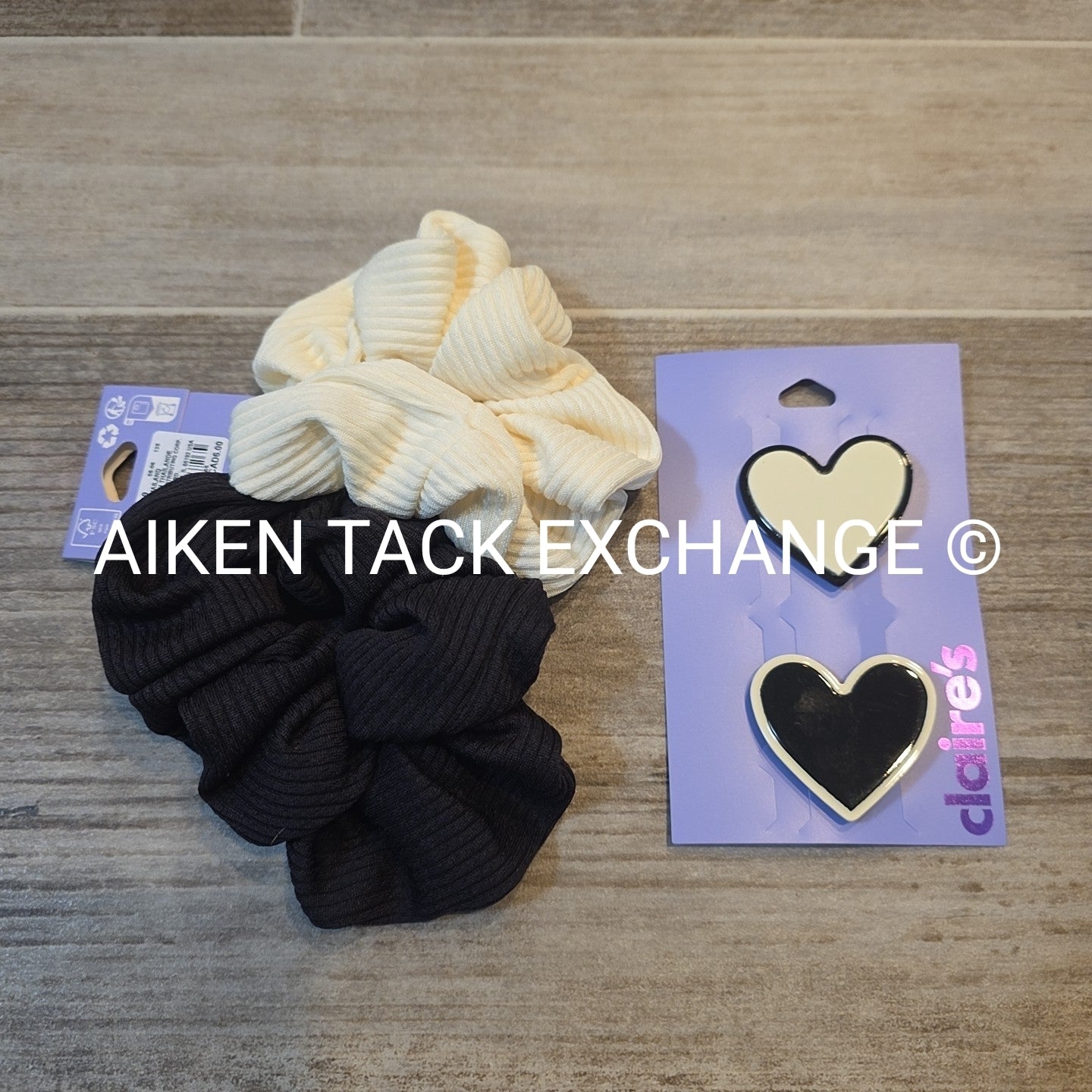 Claire's Hair Bundle - 2 Scrunchies, 4 Hair Clips