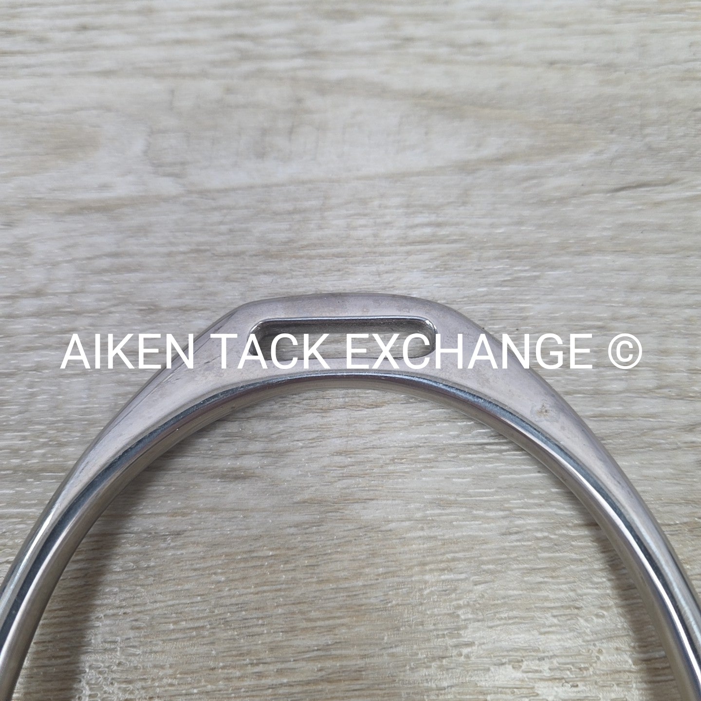 Stubben Fillis Stirrup Irons, 4.25"