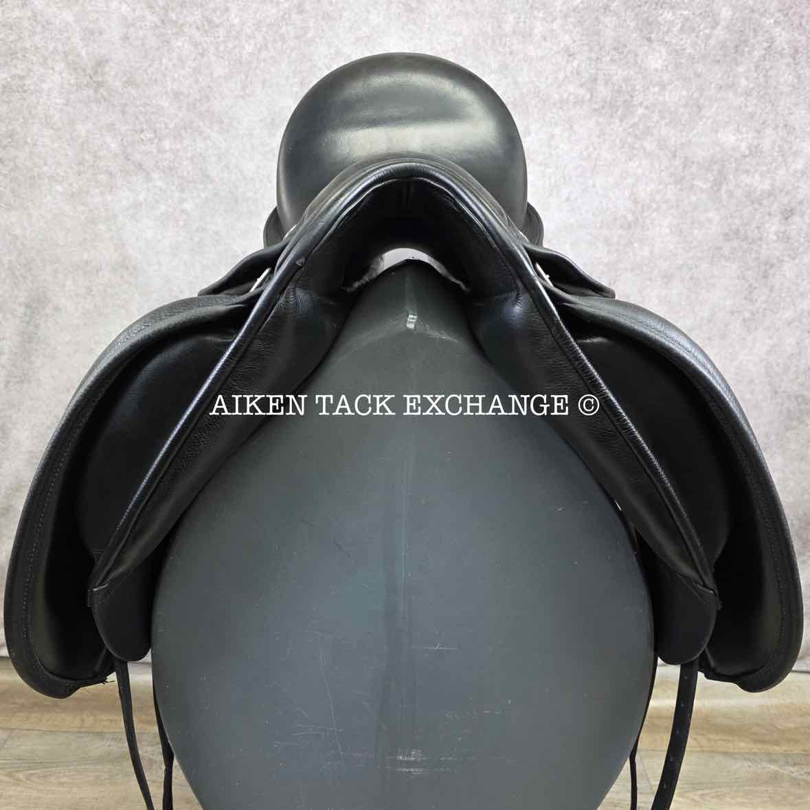 Cardanel Dressage Saddle, 18.5" Seat, Medium Wide Tree, Wool Flocked Panels