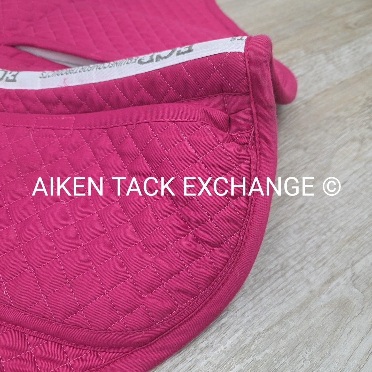 ECP Contour Correction Eventing Saddle Pad, Comes with Shims
