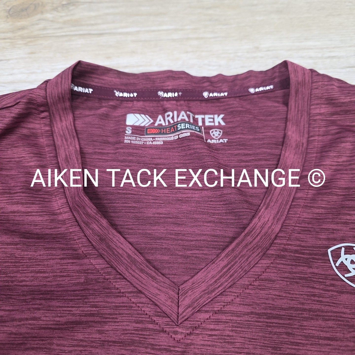 Ariat Heat Series Long Sleeve Top, Size Small