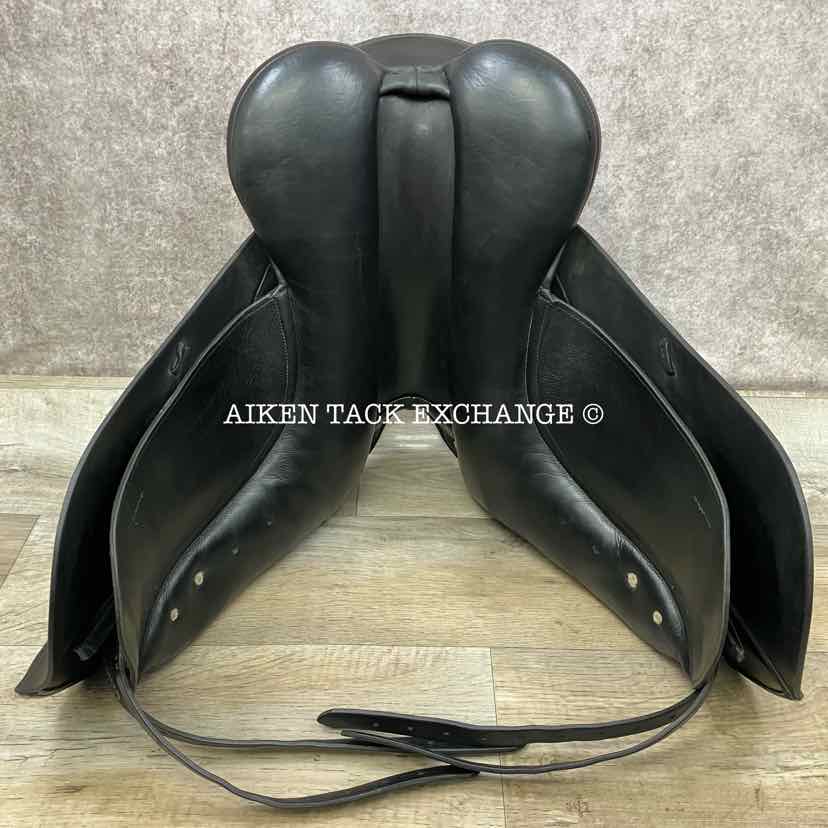 **SOLD** Albion SLK Dressage Saddle, 17.5" Seat, Medium Wide Tree, Wool Flocked Panels