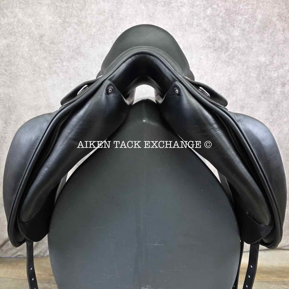 2008 Amerigo Vega Dressage Saddle, 18" Seat, M/MW Tree, Wool Flocked Panels