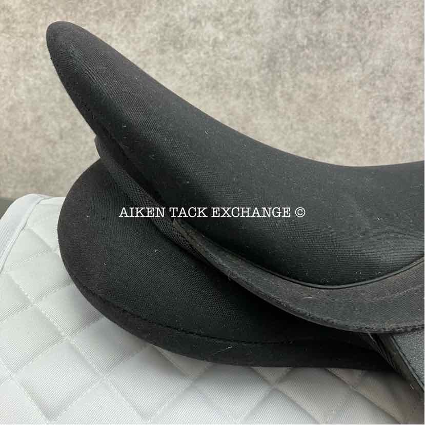 Wintec All Purpose Saddle, 16.5" Seat, Medium Wide Tree, Wool Flocked Panels