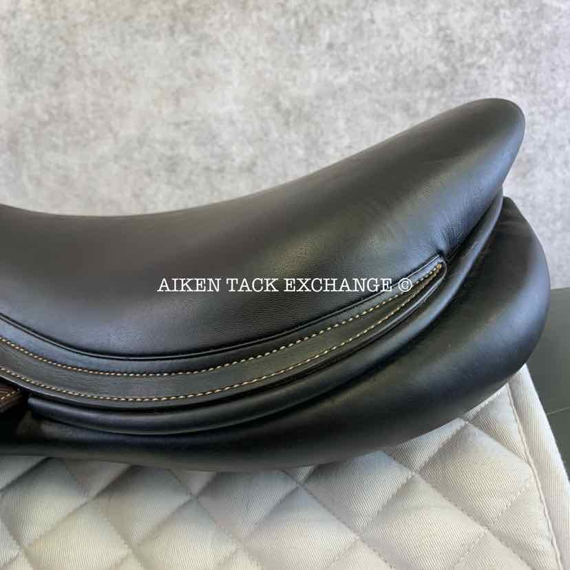 2018 Voltaire Palm Beach Close Contact Jump Saddle, 19" Seat, 4AAAR Flap, Medium Tree, PRO Panels