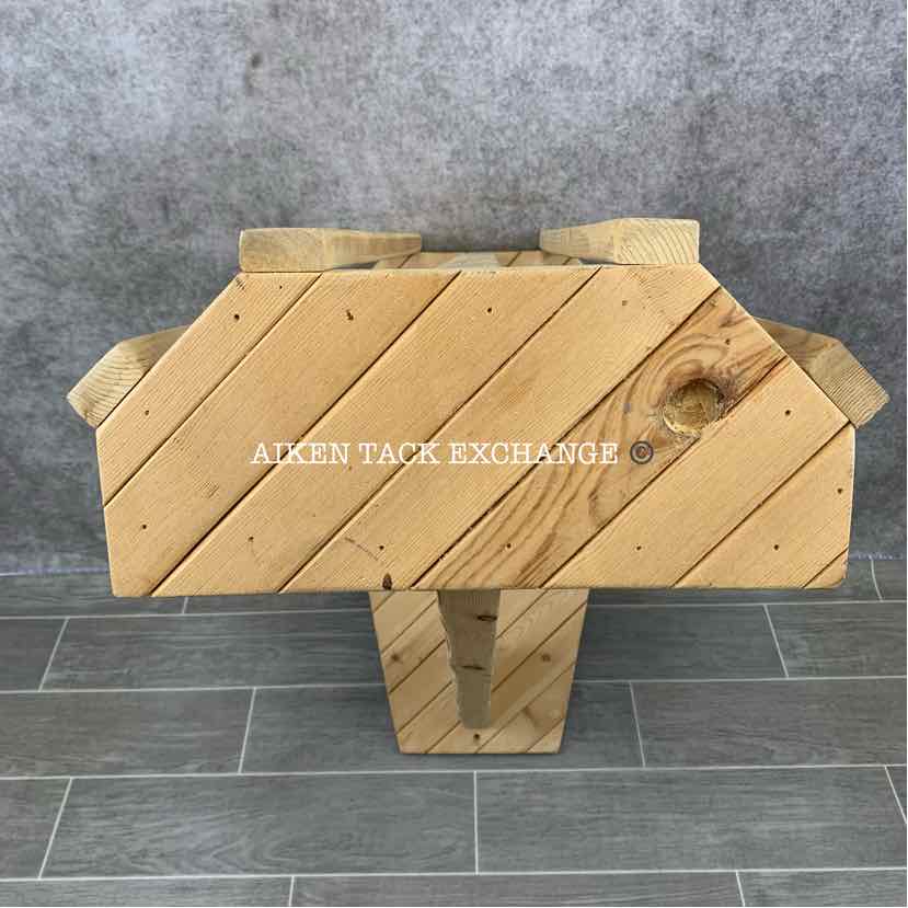 Wooden Wall-Mount Western Saddle Rack