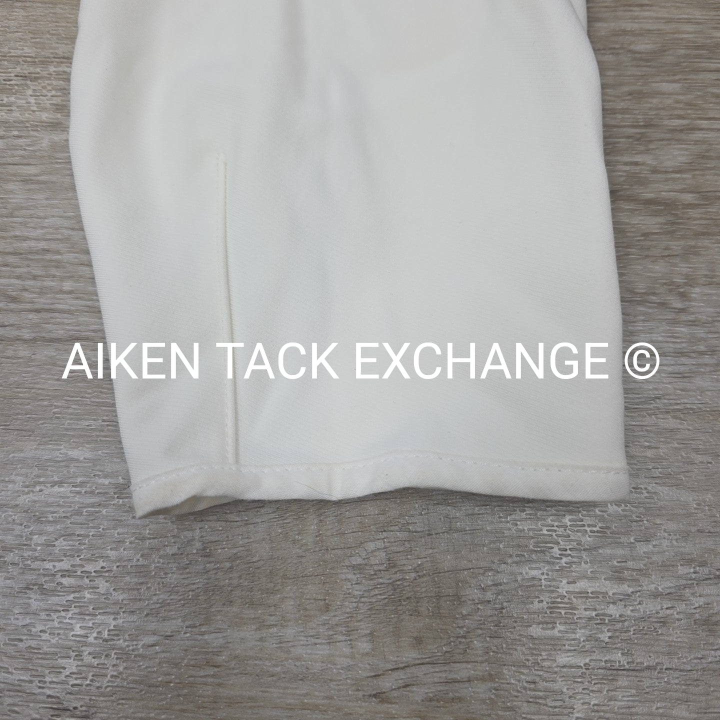 Tailored Sportsman Supreme Hunter Knee Patch Breeches, Size 26