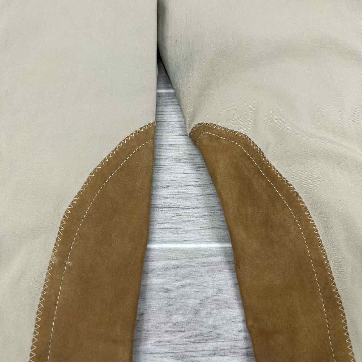 Tailored Sportsman Trophy Hunter Knee Patch Breeches, Size 24