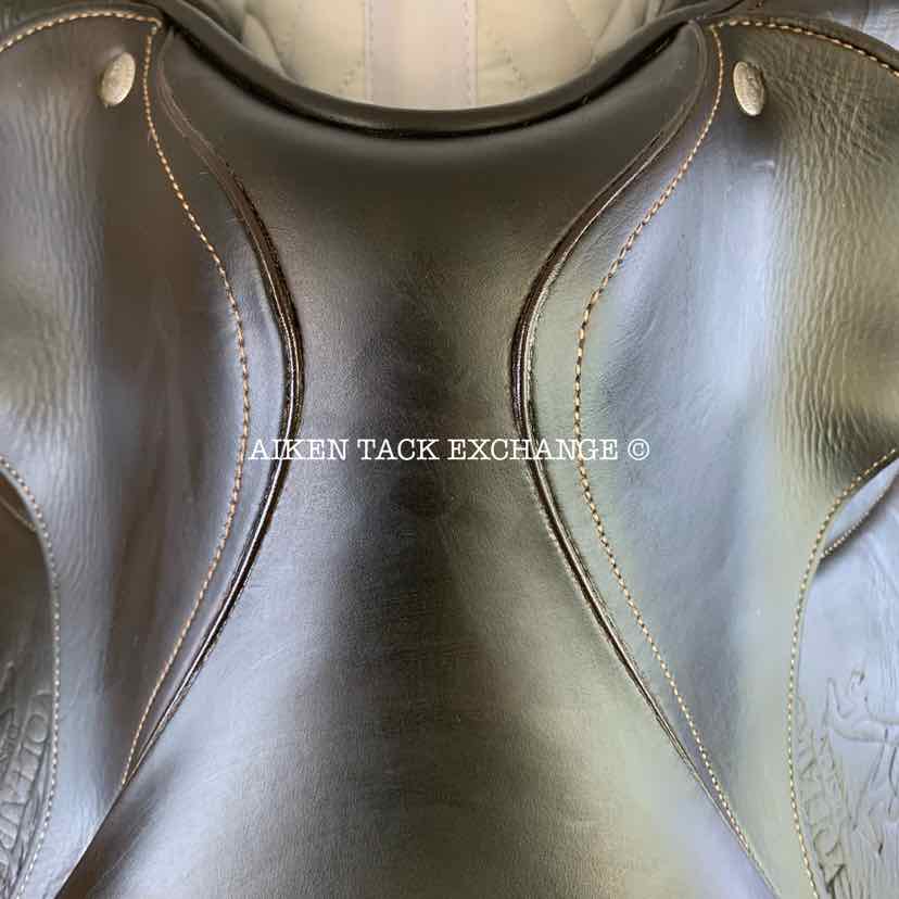 2021 Voltaire Lexington Monoflap Jump Saddle, 17" Seat, 3AAA Flap