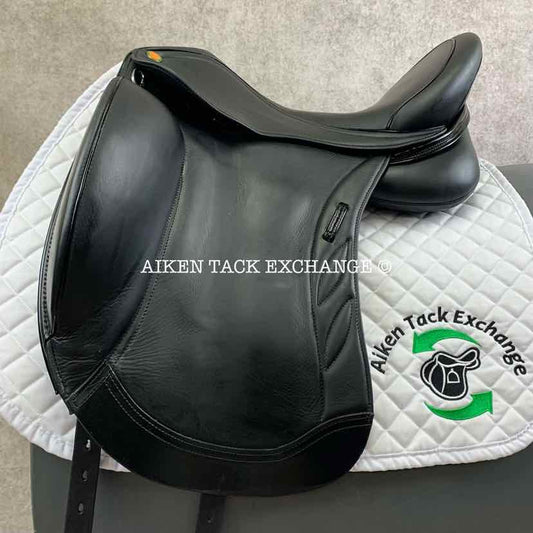 2022 JC Performance Line P2 Monoflap Dressage Saddle, 18" Seat, Wide Tree, Wool Flocked Pony Panels