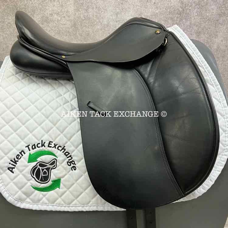Klimke XCH Dressage Saddle, 17" Seat, Adjustable Tree - Changeable Gullet, Wool Flocked Panels