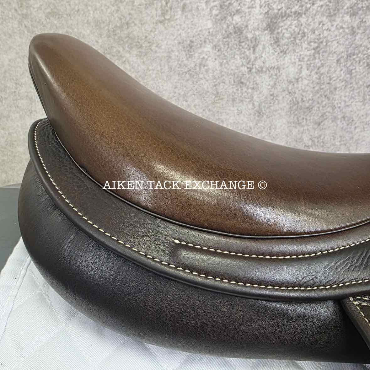 HDR Equipe Close Contact Jump Saddle, 19" Seat, Adjustable Tree - Changeable Gullet, Foam Panels