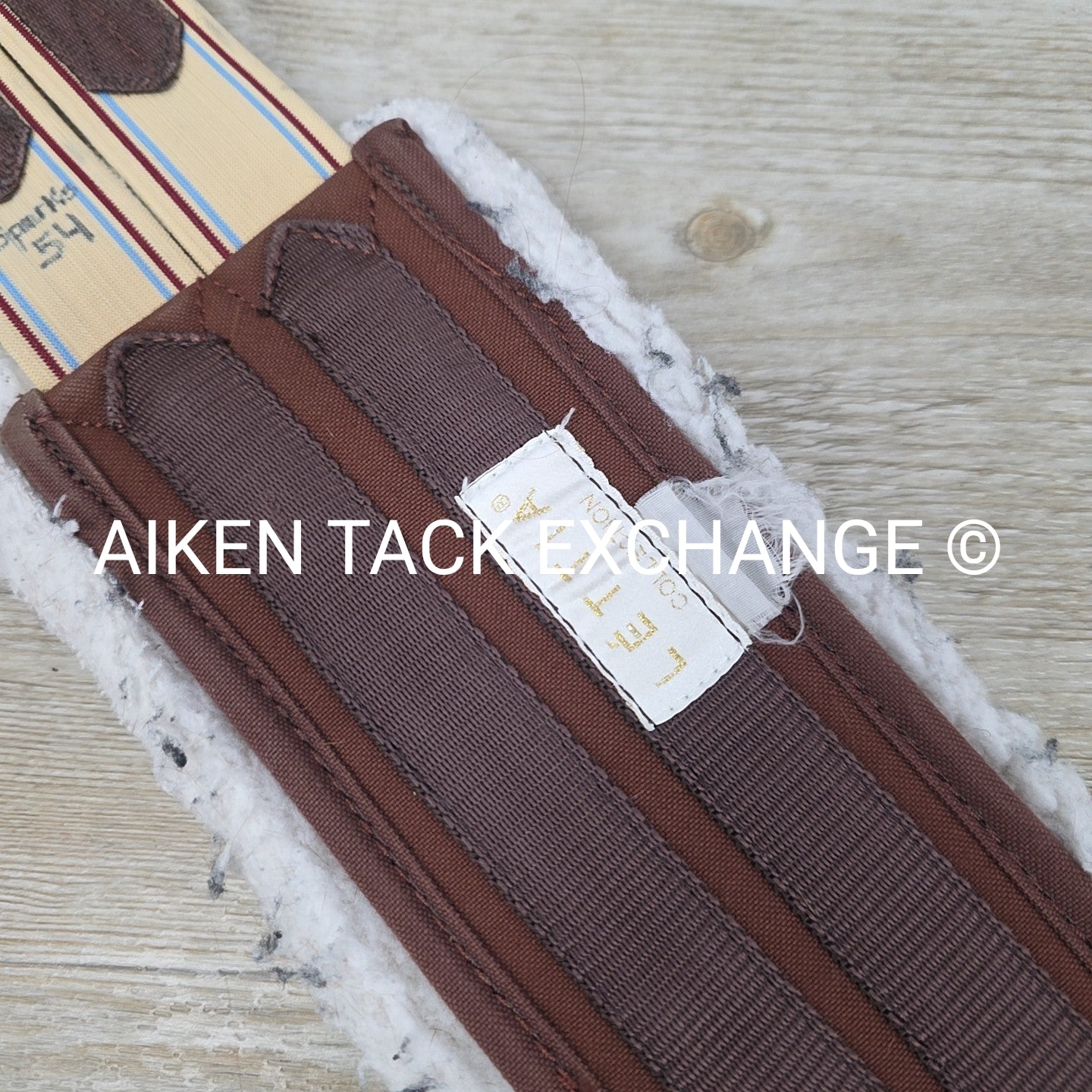 Lettia Fleece CoolMax Girth with Spring Buckles, 54"