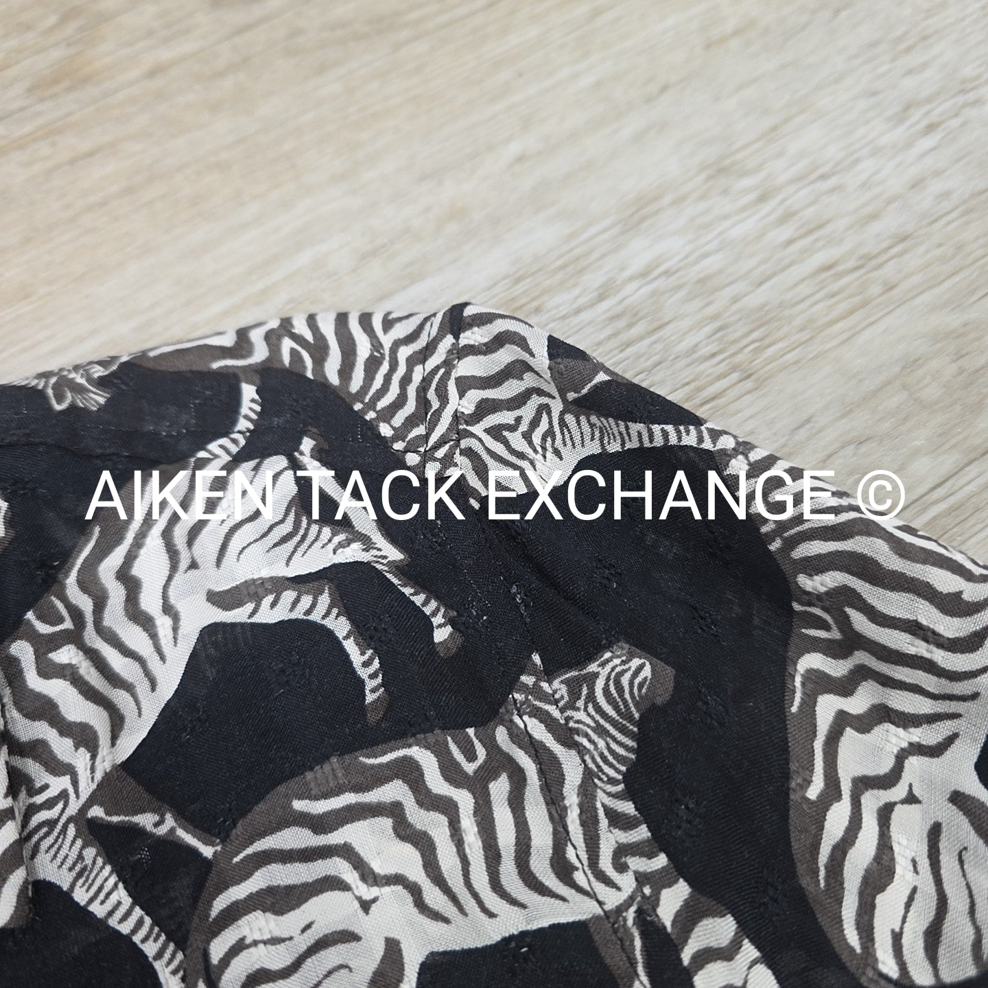 Jane & Delancey Long Sleeve Top, Size Small