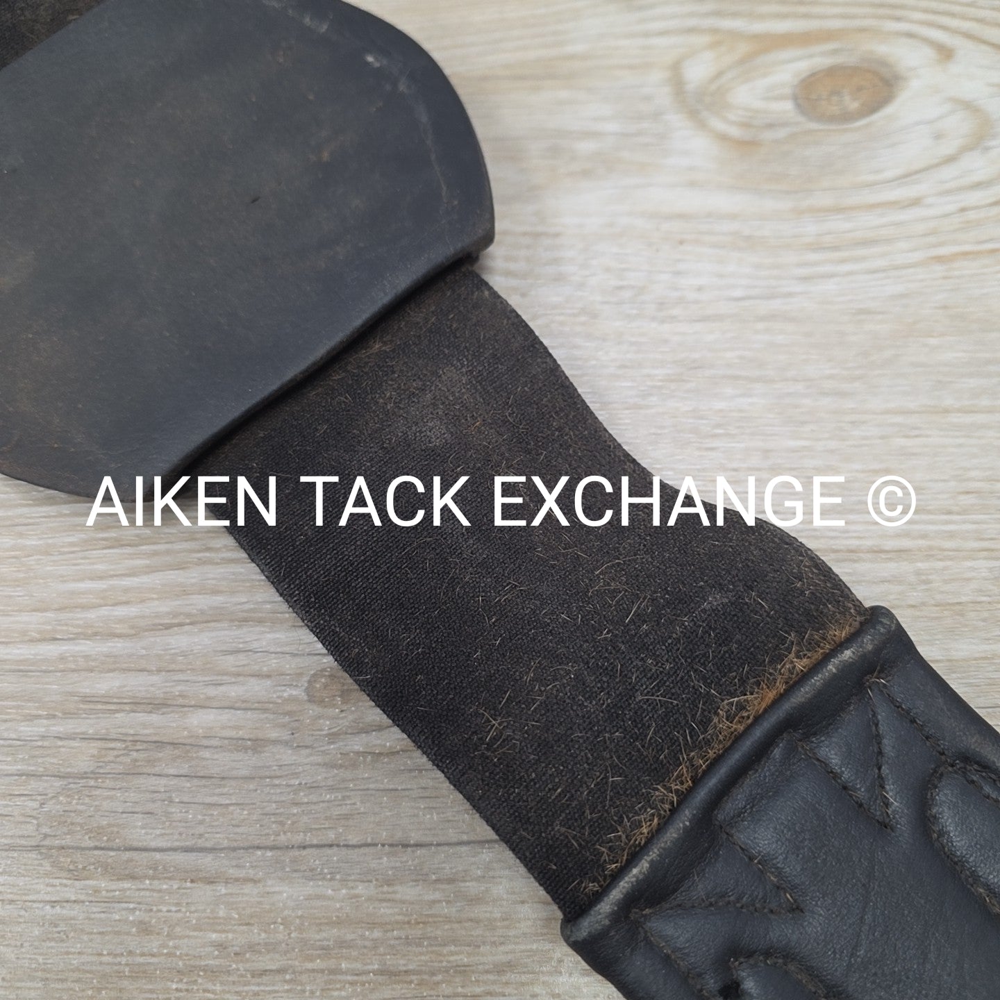Tapestry Comfort Dressage / Monoflap Girth, Black, 24"