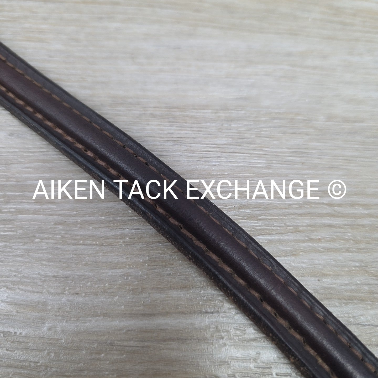 Courbette Plain Raised Browband, Brown, 15"