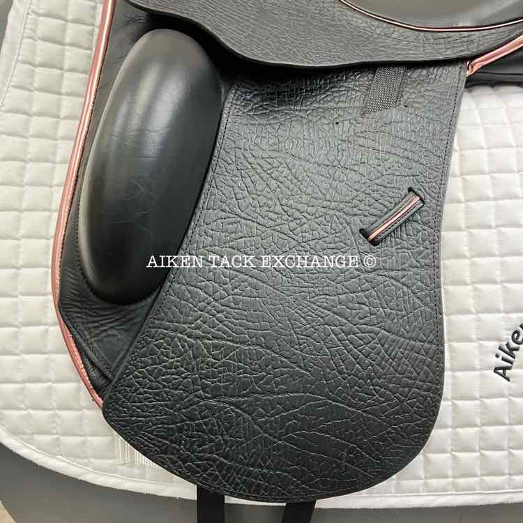 2023 County Epiphany Monoflap Dressage Saddle, 17" Seat, Narrow Tree, Wool Flocked Panels