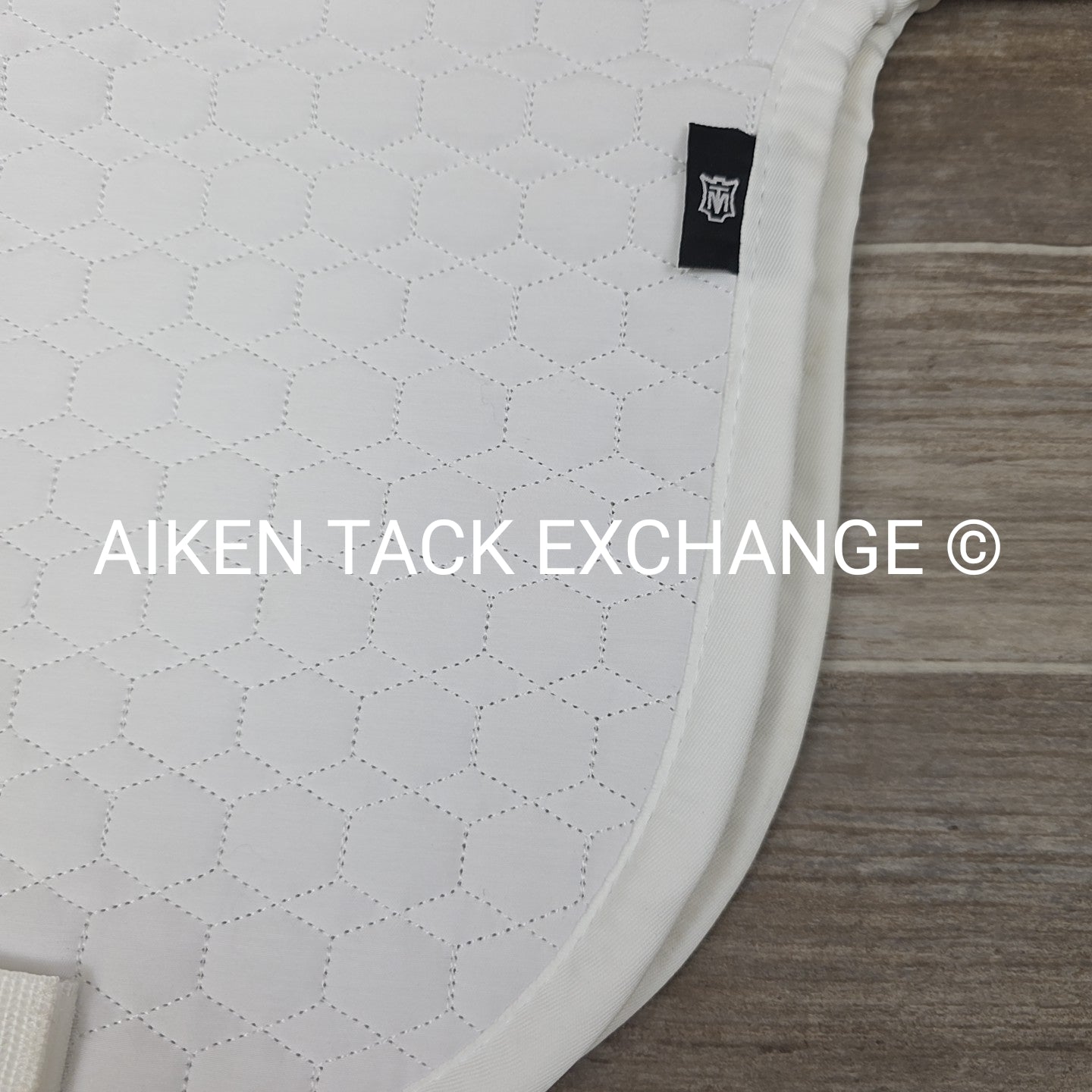 EA Mattes Platinum Contour Quilt Correction Pad, Size XLarge