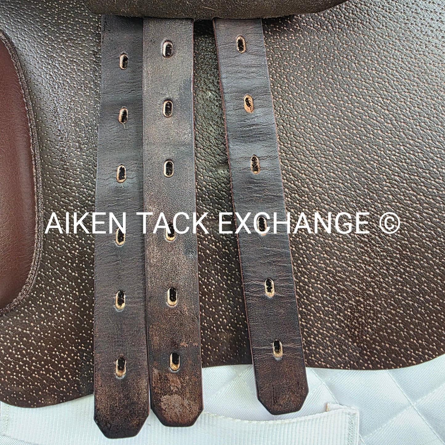 2017 Prestige Roma Jump Saddle, 18" Seat, 33 Tree - M/MW, Wool Flocked Panels