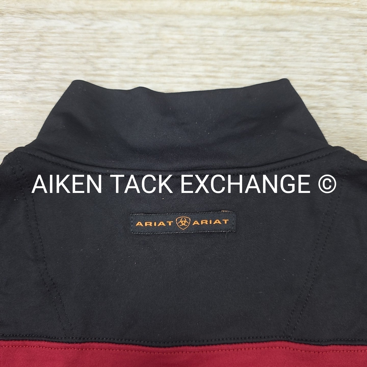 Ariat Short Sleeve Top, Size Large