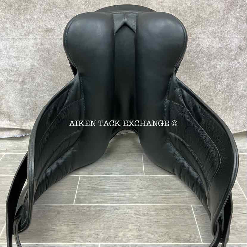 2021 Black Country Vinici Monoflap Dressage Saddle, 17" Seat, Wide Tree, Wool Flocked Panels