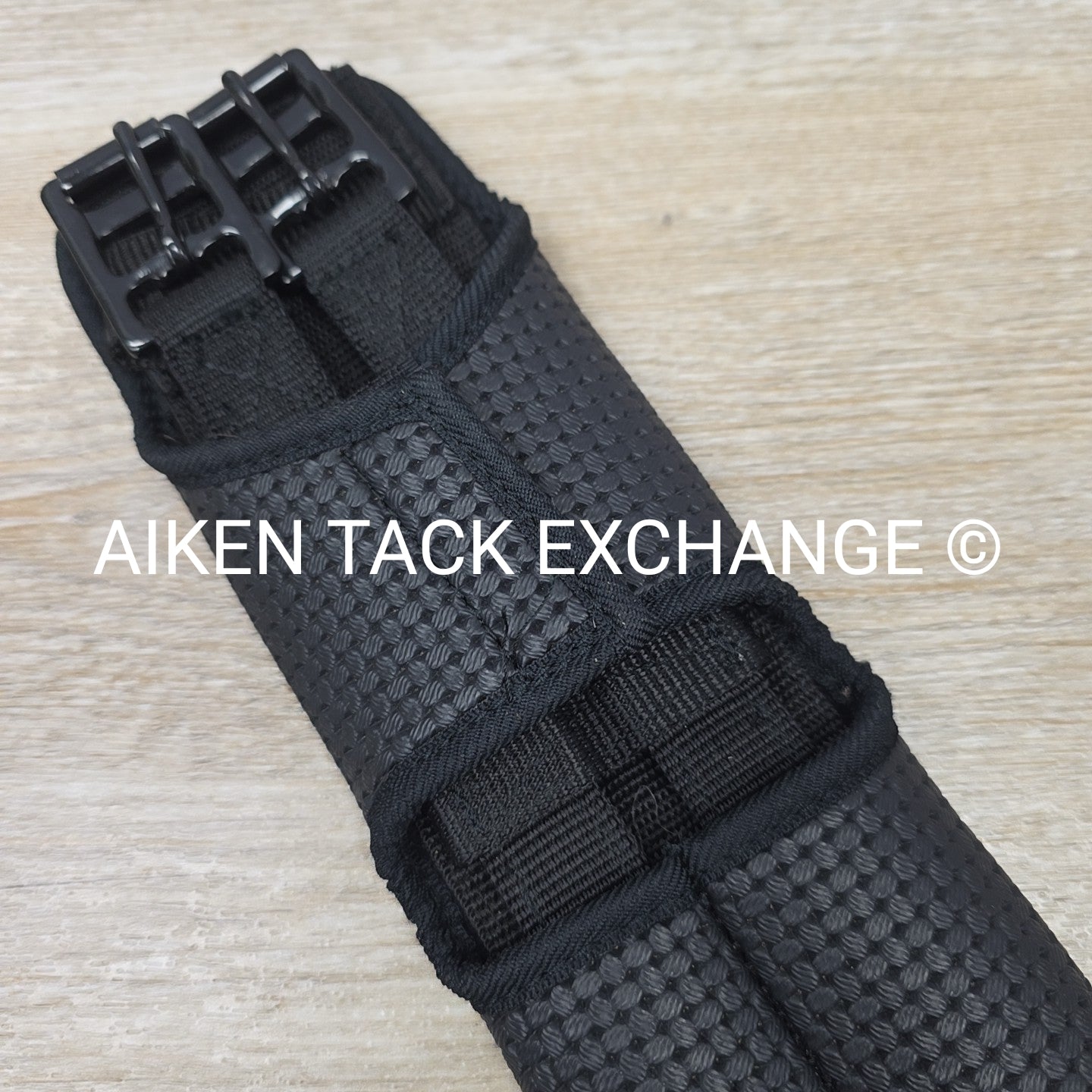 Advantage Adjustable Dressage Girth, Size 23-34"
